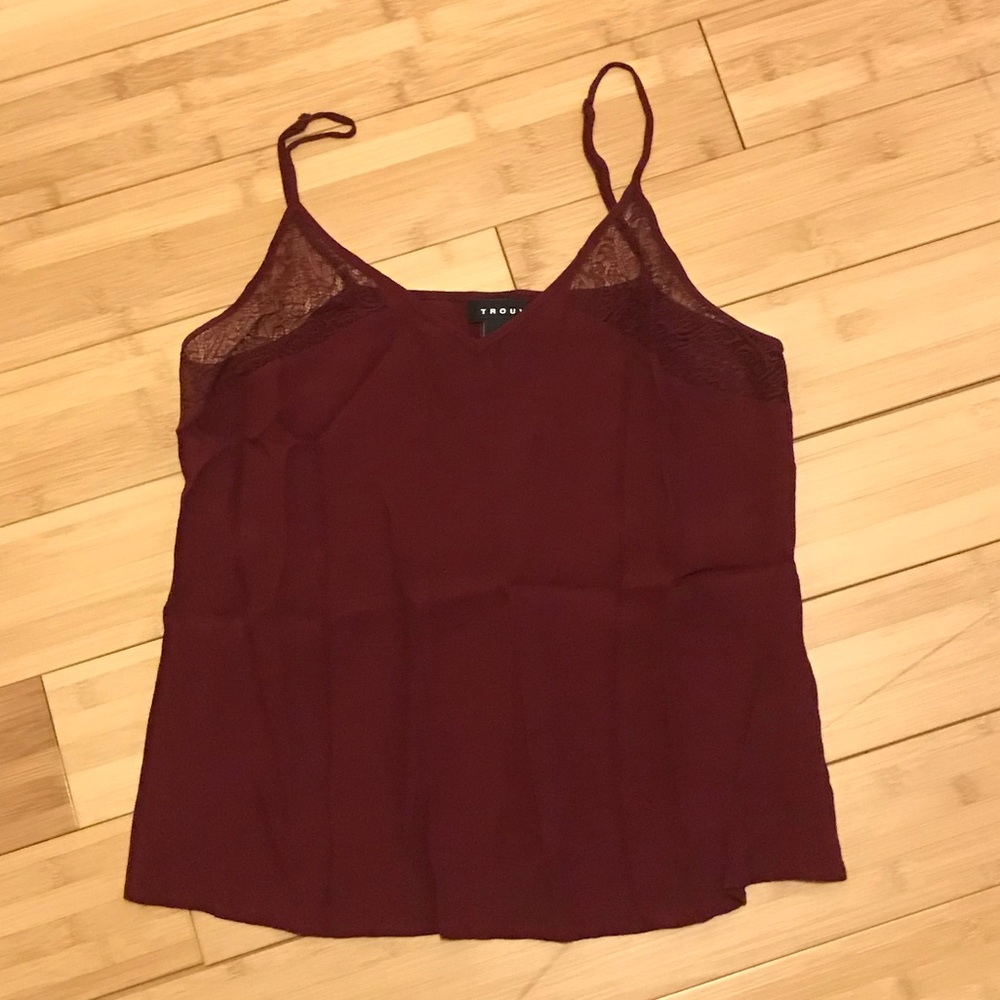 Trouve maroon top